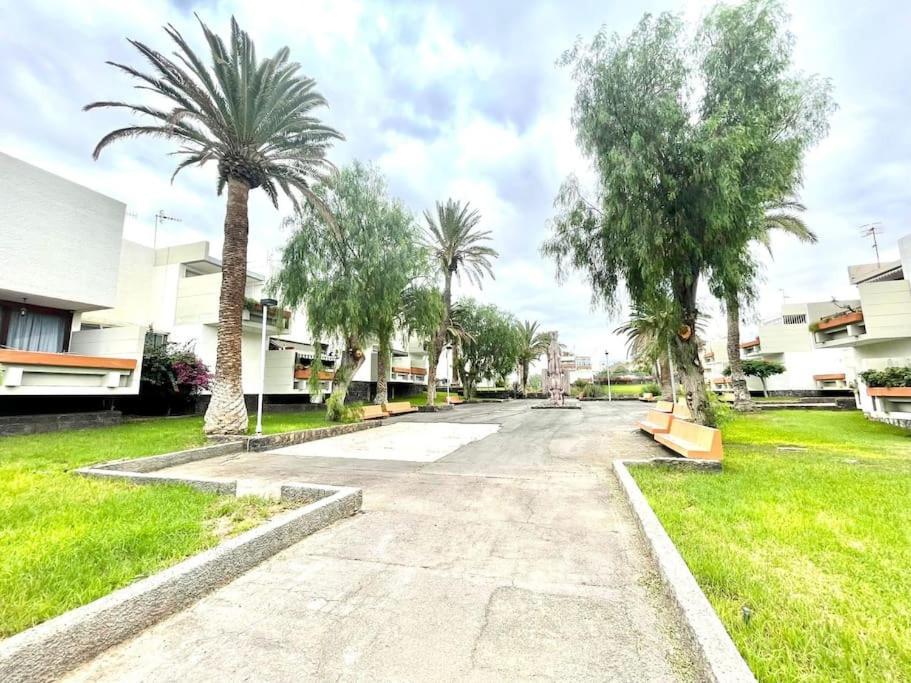 Apartamento Con Piscina Sur De Tenerife กอสตา เดล ซิเลนซิโอ ภายนอก รูปภาพ