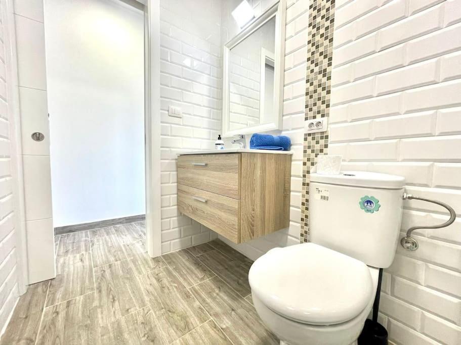 Apartamento Con Piscina Sur De Tenerife กอสตา เดล ซิเลนซิโอ ภายนอก รูปภาพ